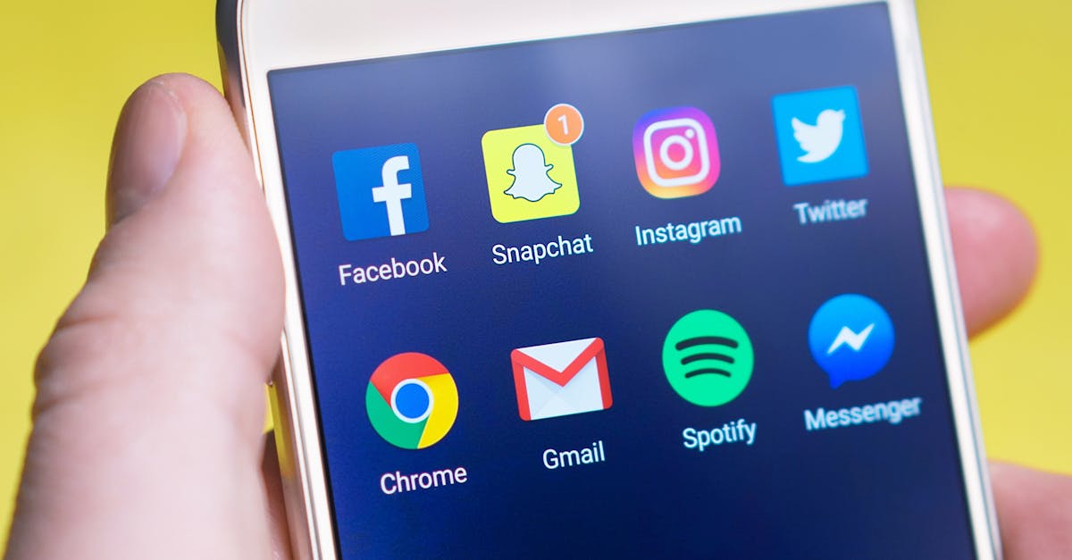 How to become a social media marketer?